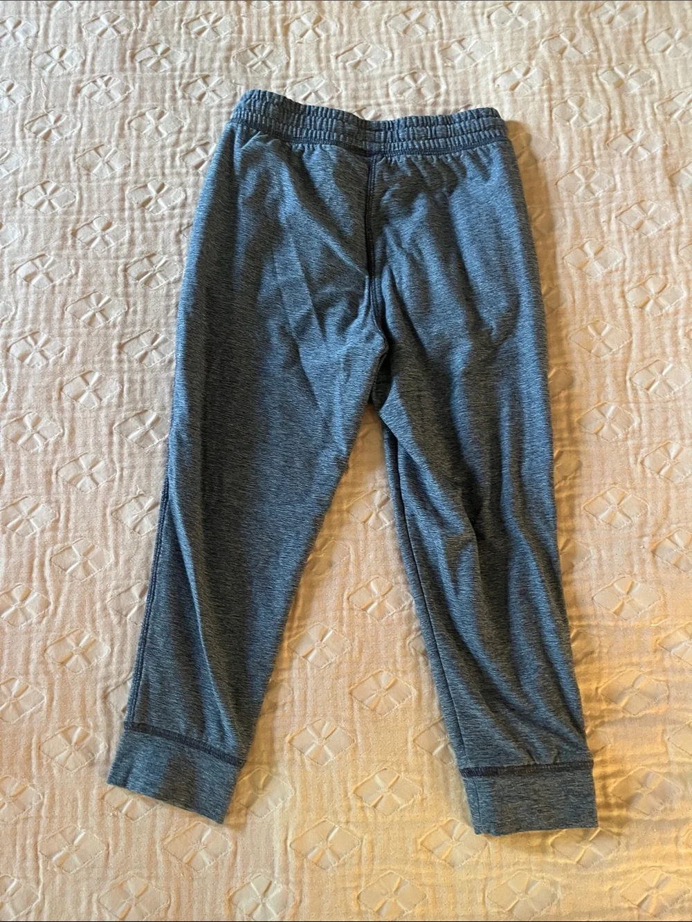 Primary flex knit